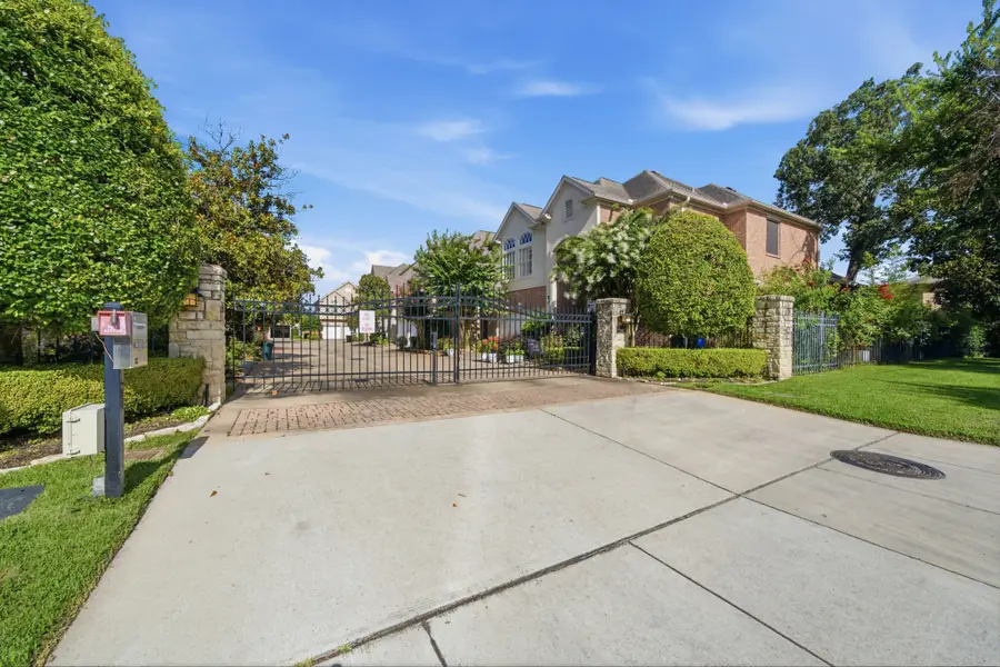 1308 Whispering Pines Drive, Houston, TX 77055 - #2