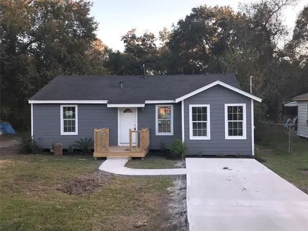 5238 Carmen Street, Houston, TX 77033