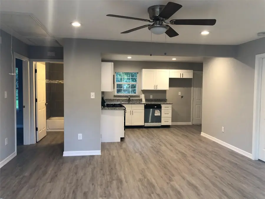 5238 Carmen Street, Houston, TX 77033 - #3