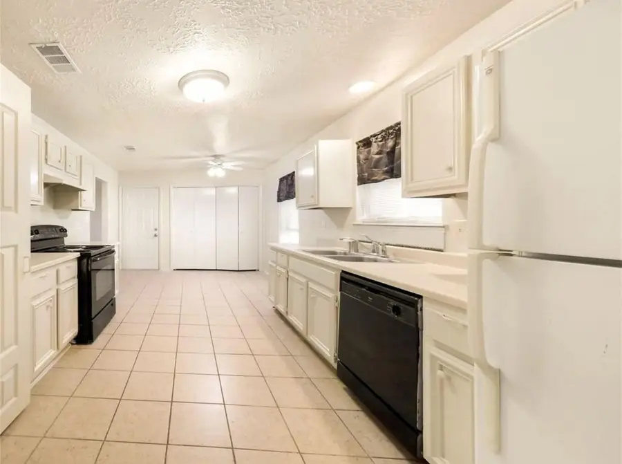 16214 N Bend Drive, Houston, TX 77073 - Image #3