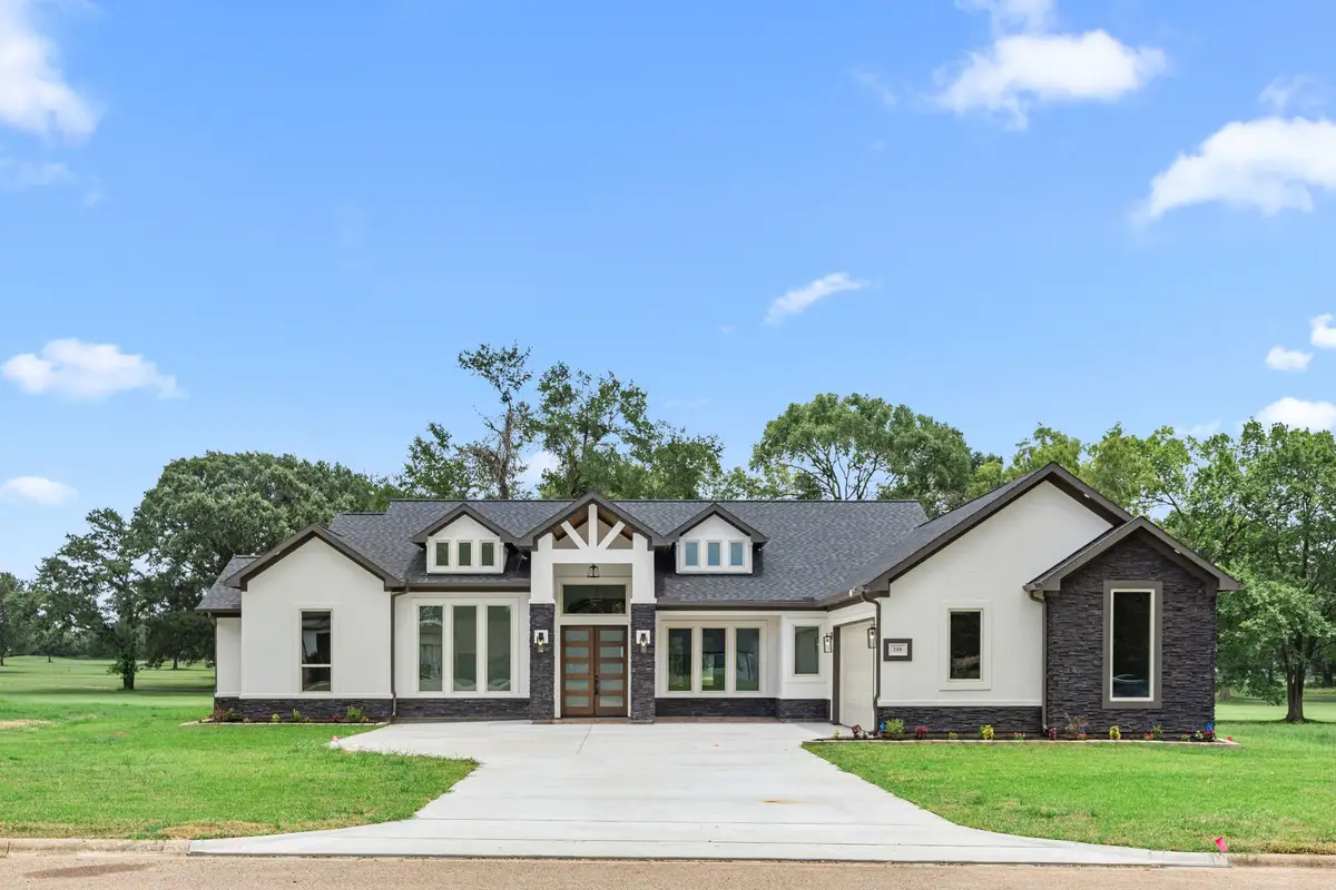 210 Birdie Dr, Hempstead, TX 77445 - #1