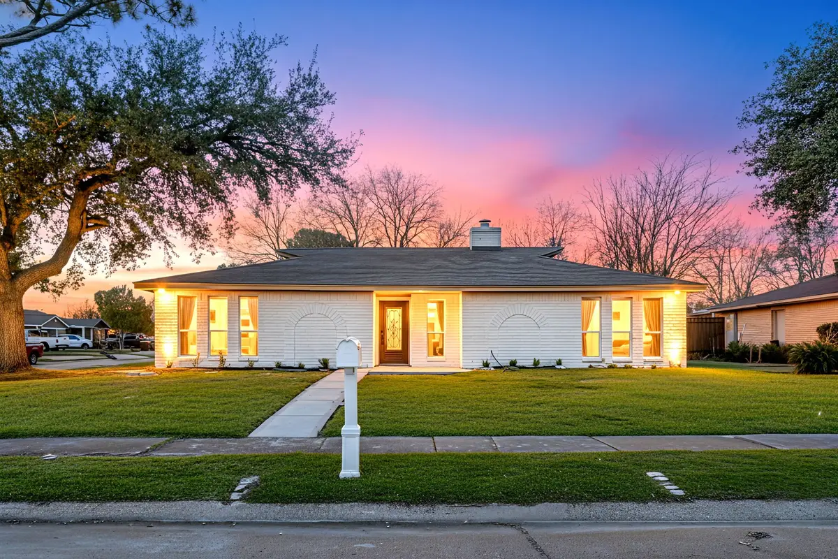 11722 Langdon Lane, Houston, TX 77072 - Image #1