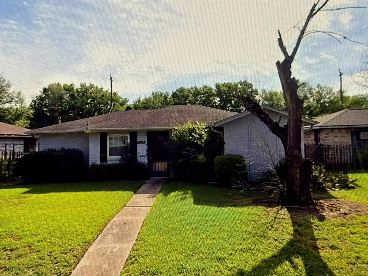 8935 Martin Luther King Boulevard, Houston, TX 77033 - #1