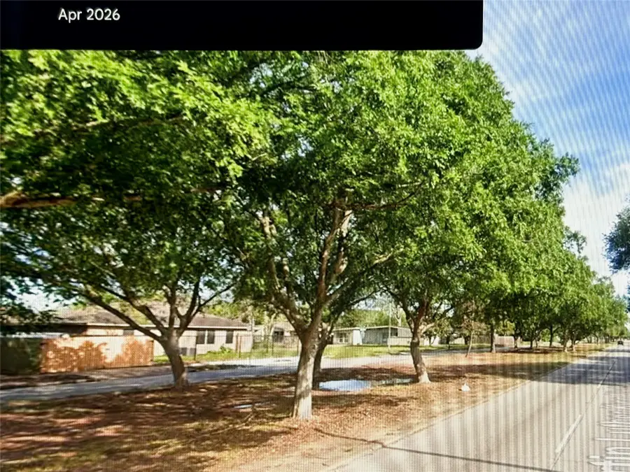 8935 Martin Luther King Boulevard, Houston, TX 77033 - #2