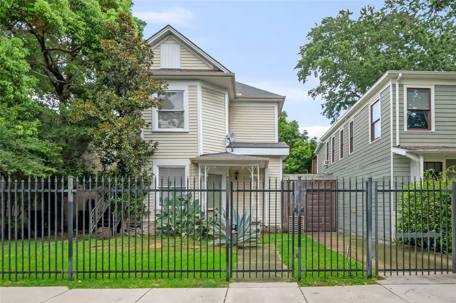 211 Emerson Street, Houston, TX 77006 - #2