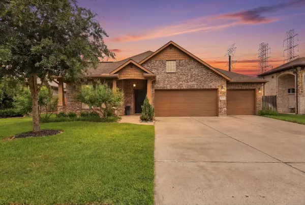 2309 Trocadero Lane, League City, TX 77573