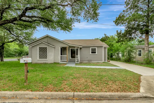 1705 Avondale Street, Victoria, TX 77901