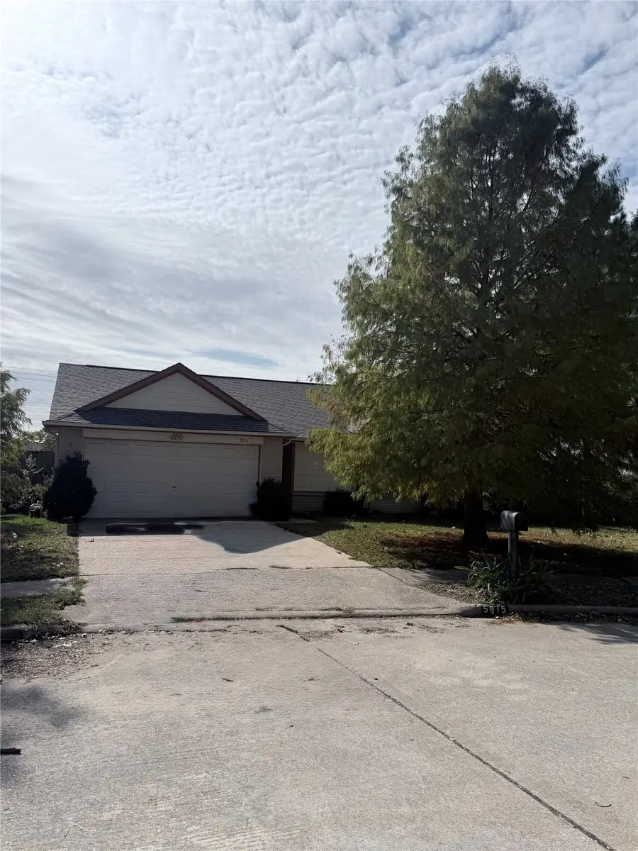 5915 Heather Street, League City, TX 77573 - Image #2