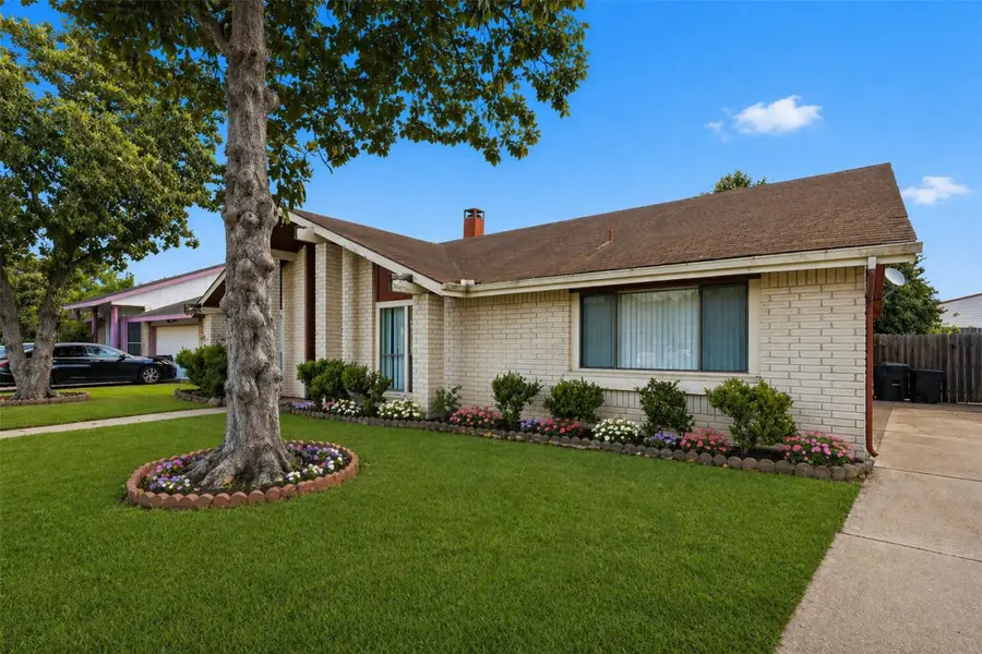 8611 Humphreys Drive, Houston, TX 77083 - #2