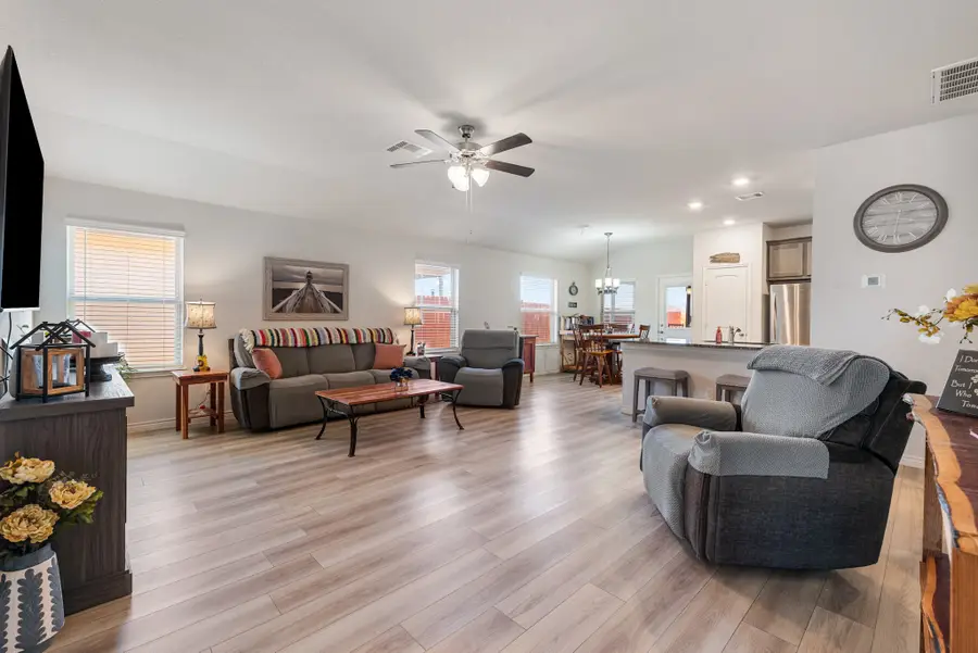 5222 Montague Loop, Bryan, TX 77807 - Image #2