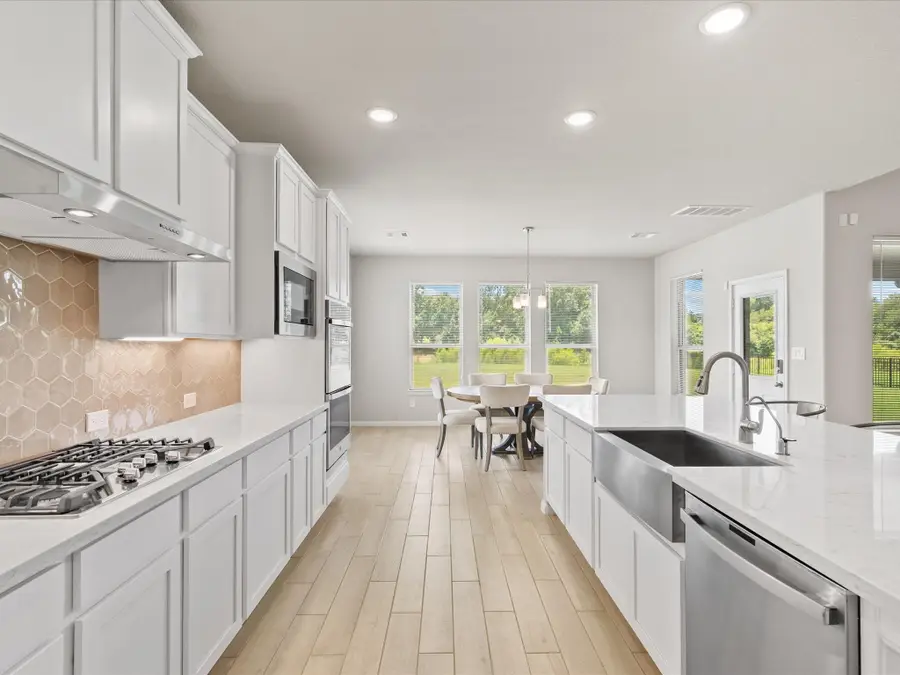 262 Peninsula Point Drive, Montgomery, TX 77356 - #2