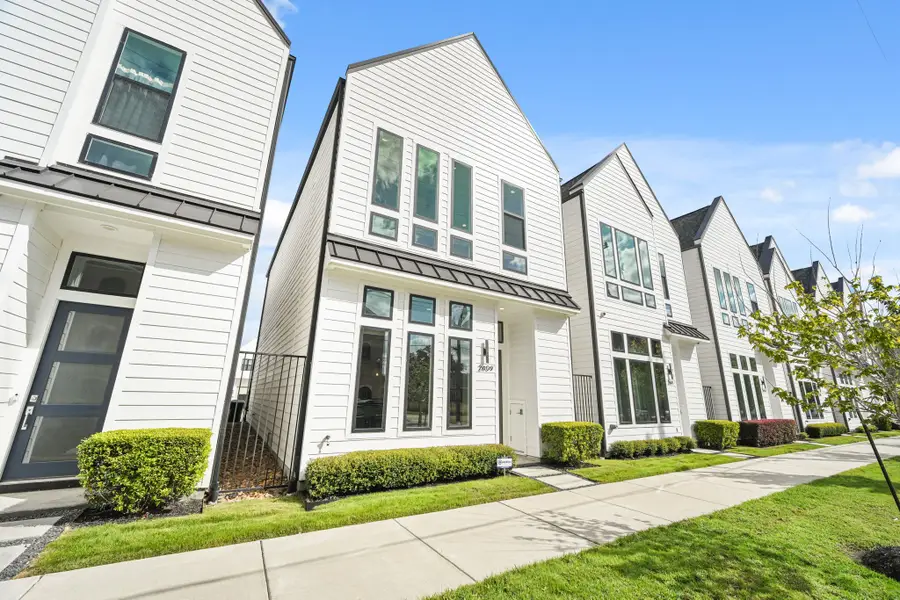 2409 Webster Street, Houston, TX 77003 - Image #2
