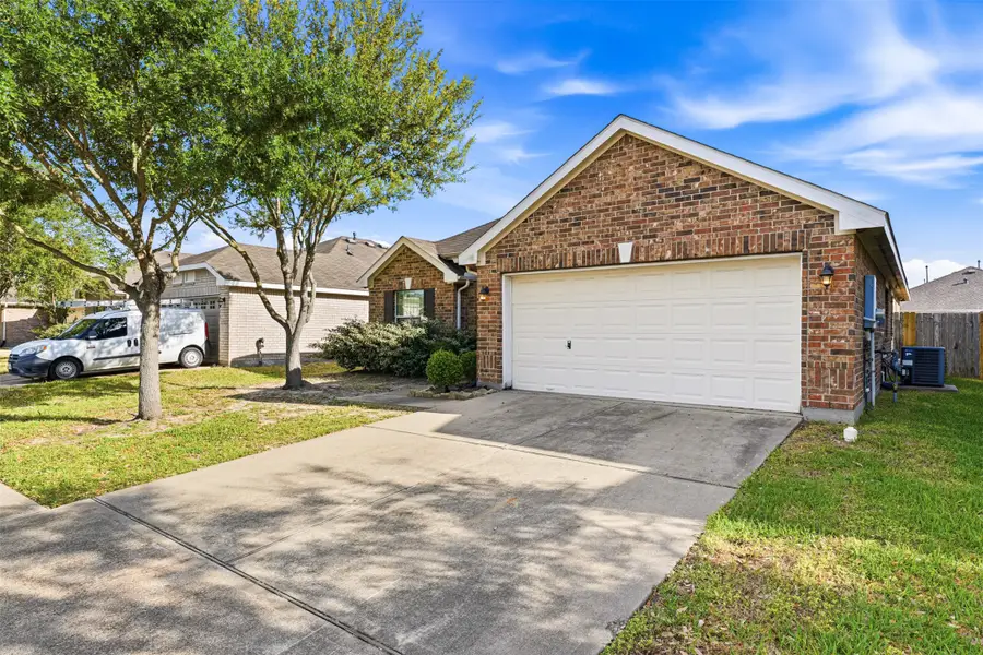2819 Halcyon Time Trail, Houston, TX 77045 - #3