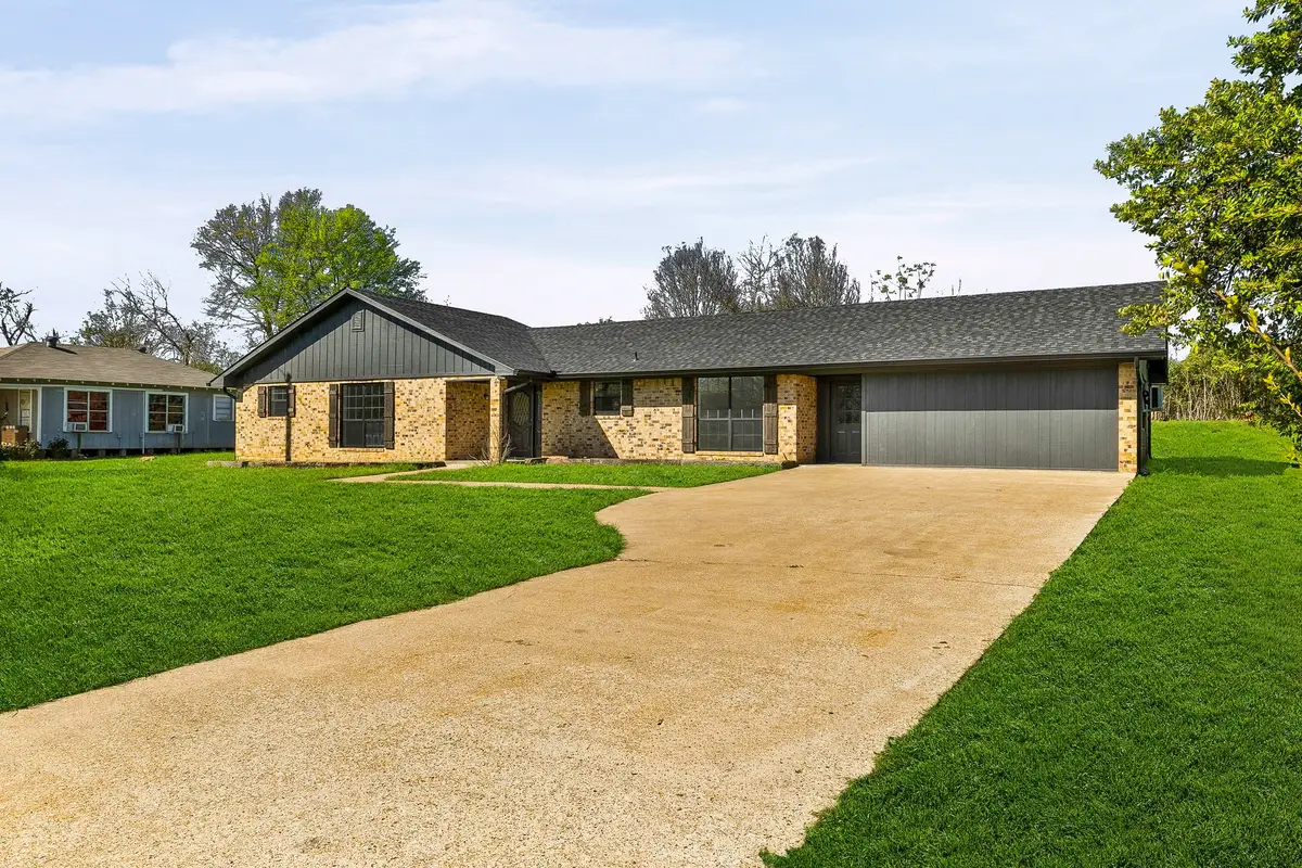 407 Quincy Avenue, Alto, TX 75925 - #1