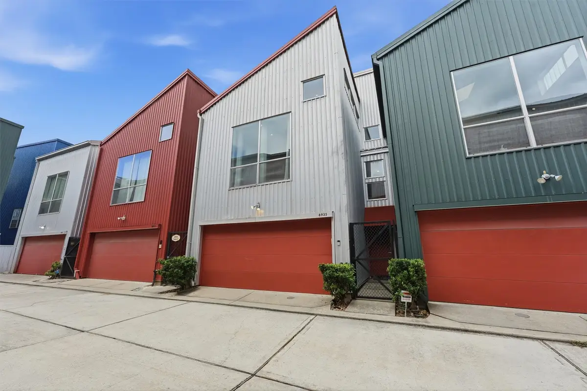 6935 Ardmore Street, Houston, TX 77054 - #1