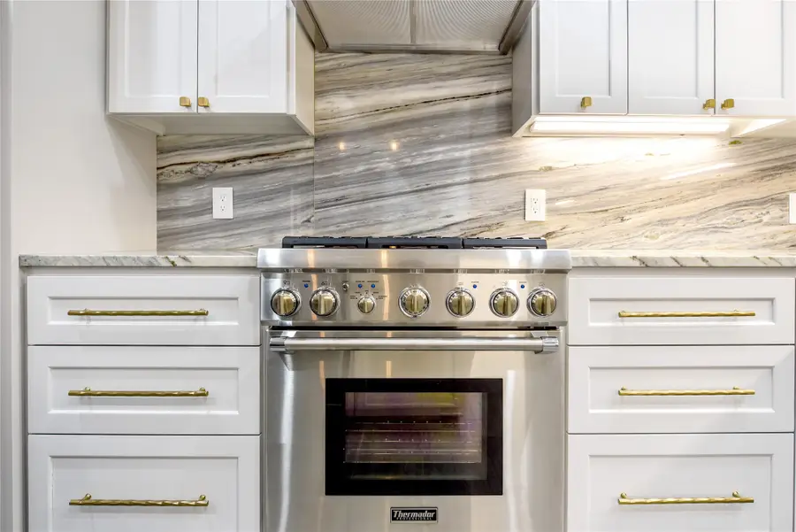 15751 Tanya Circle, Houston, TX 77079 - Image #3