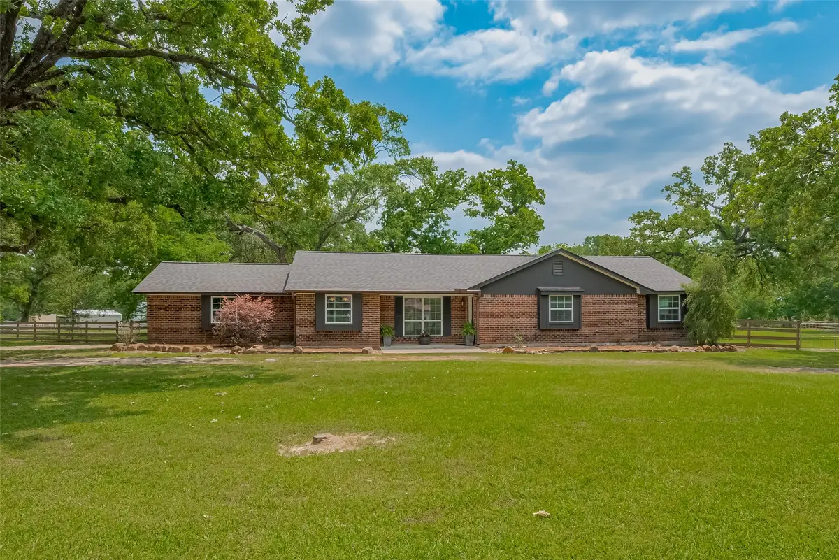 8 Riverwood Lane, Hempstead, TX 77445 - #1