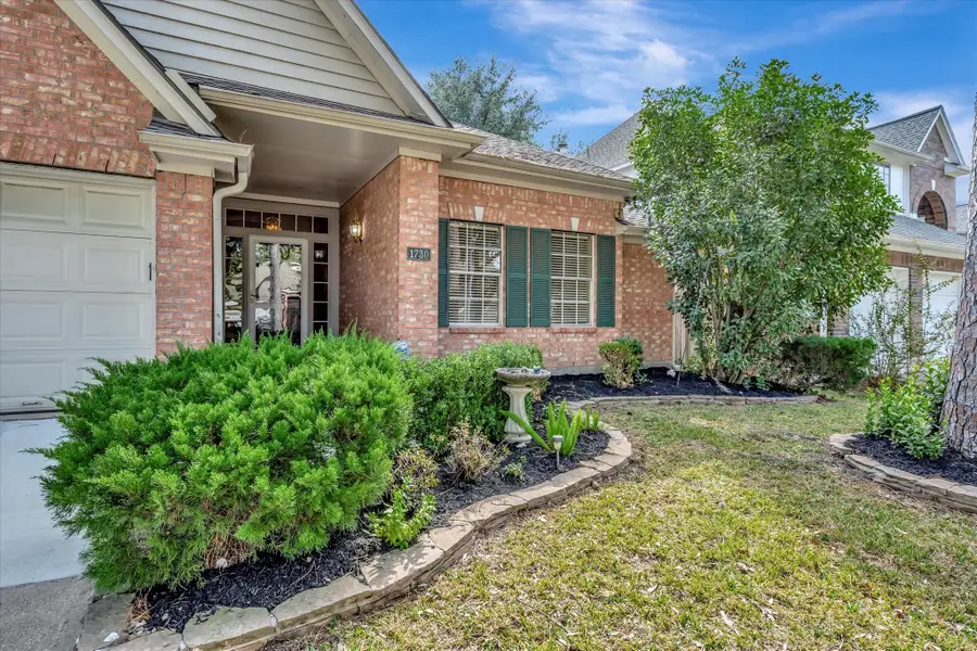 1730 Emerald Lake Court, Houston, TX 77062 - Image #2