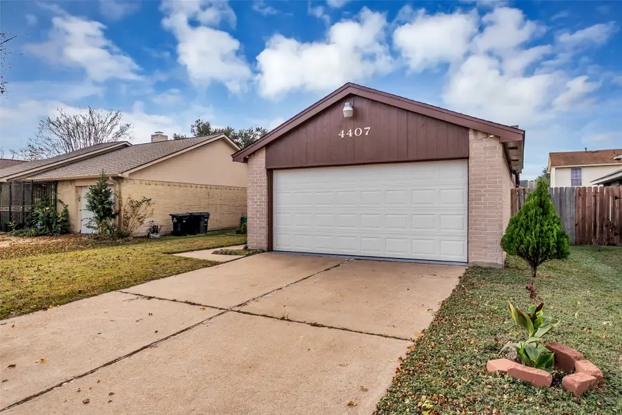 4407 Daisy Meadow Drive, Katy, TX 77449 - Image #3