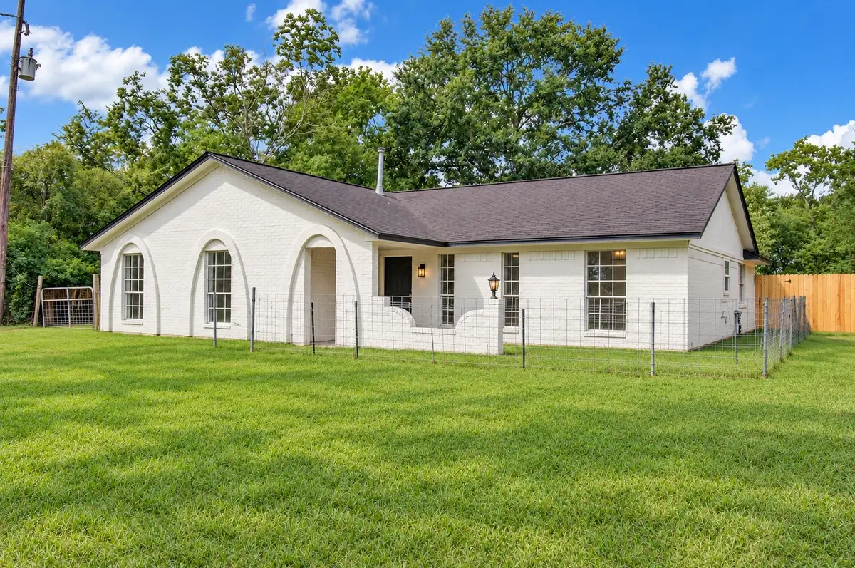 322 S Persimmon Street, Tomball, TX 77375 - #1