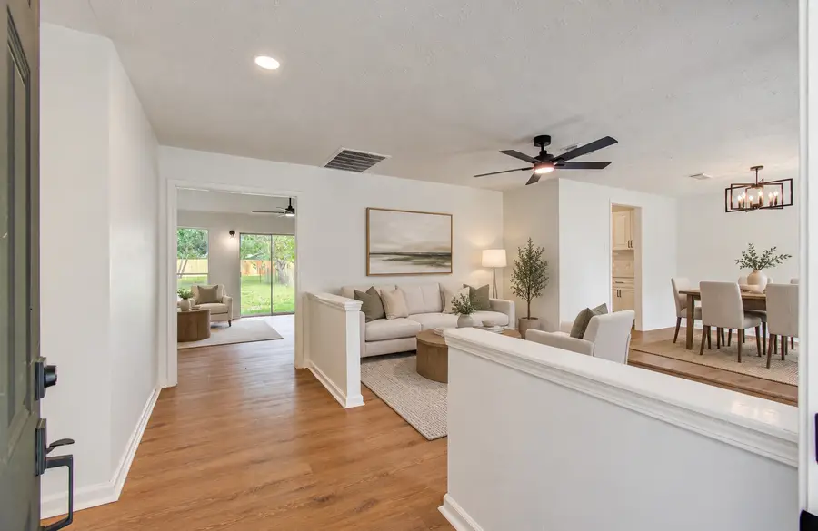 322 S Persimmon Street, Tomball, TX 77375 - #3