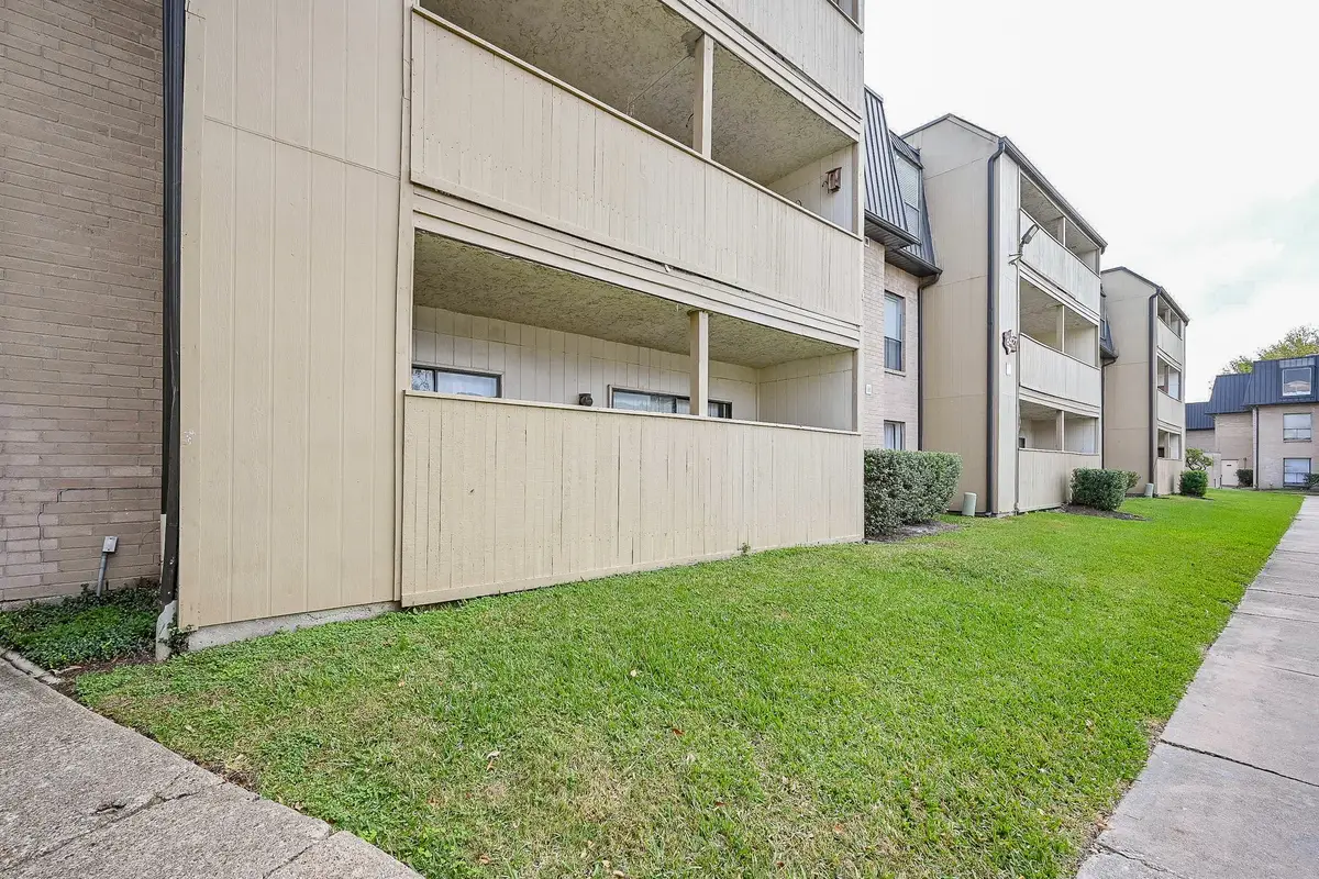 8427 Hearth Drive Drive #2, Houston, TX 77054 - Image #1
