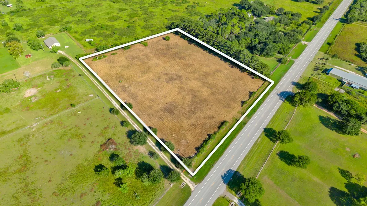 3217 State Highway 172, Ganado, TX 77962 - #1