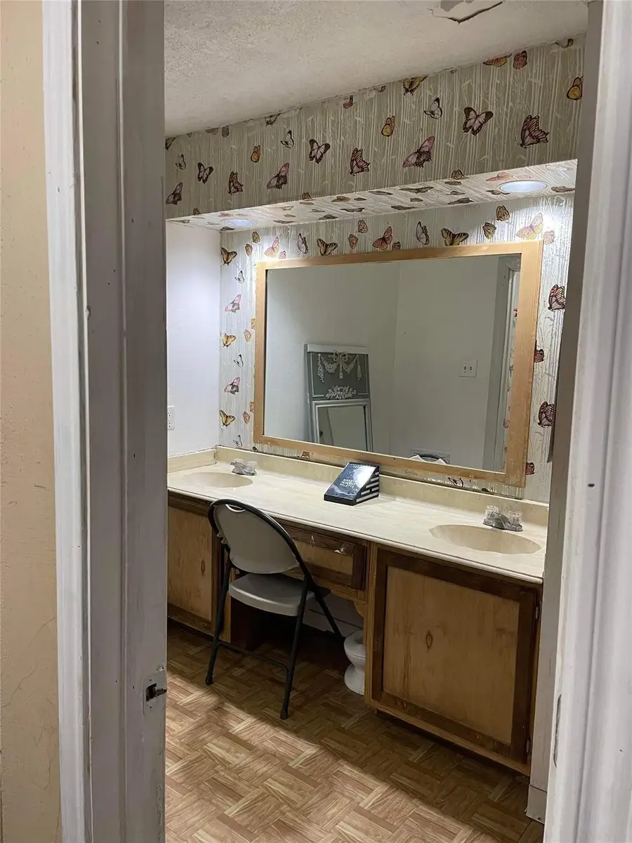 12831 Nyack Drive, Houston, TX 77089 - Image #3