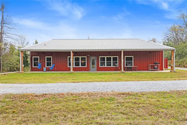 236 Private Road 1110, Leona, TX 75850