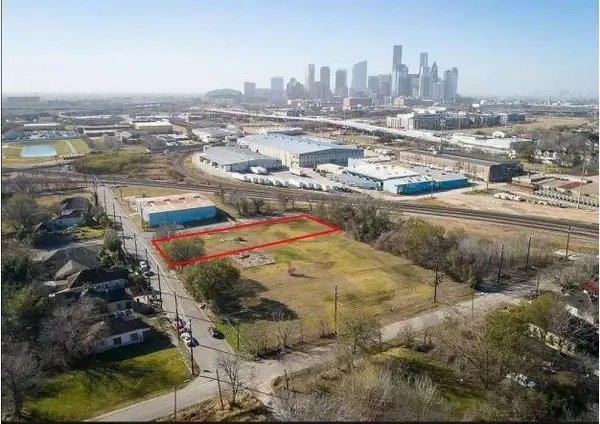 2295 Harrington Street, Houston, TX 77026