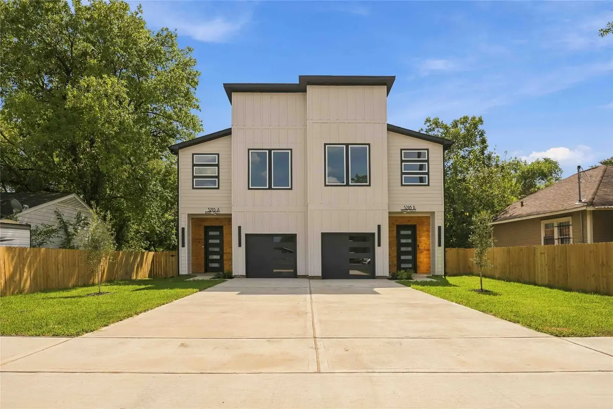 5218 Higgins Street #A/B, Houston, TX 77033 - #1