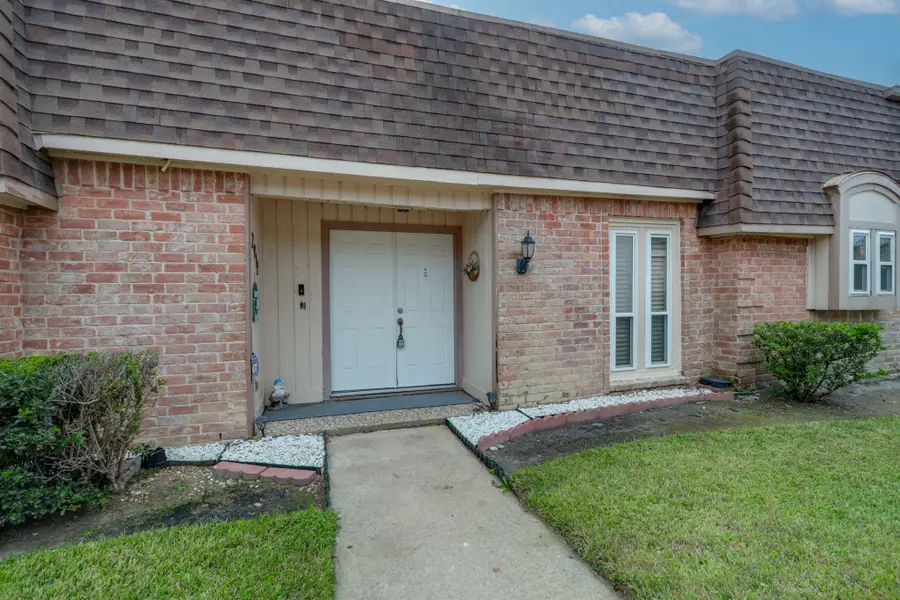 2912 Camelot Lane, Missouri City, TX 77459 - #2