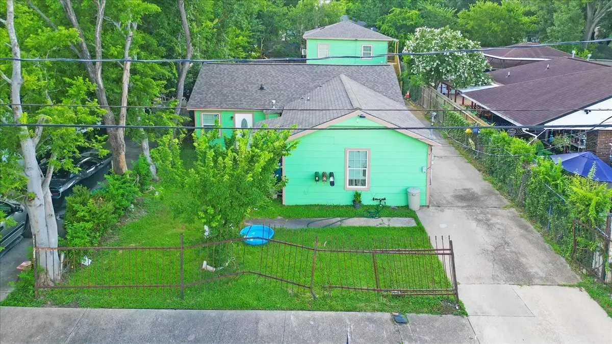 305 Johnson Street, Pasadena, TX 77506 - Image #1