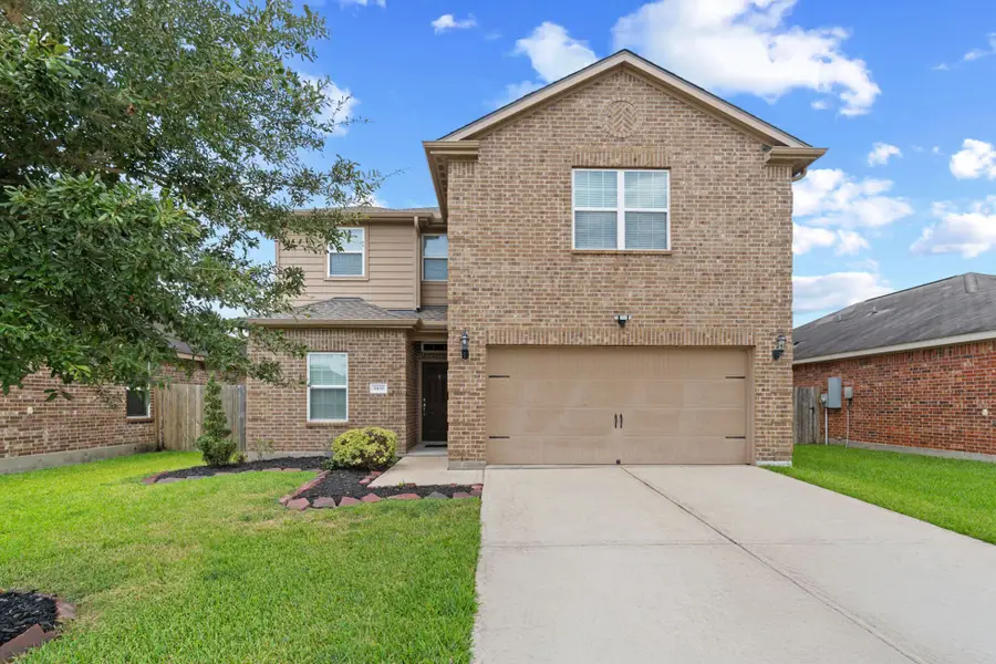 9430 Calm Amber Drive, Iowa Colony, TX 77583 - Image #2