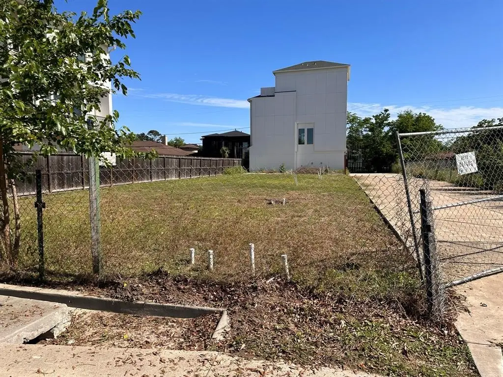 3917, 3919 Griggs Road, Houston, TX 77021 - Image #1