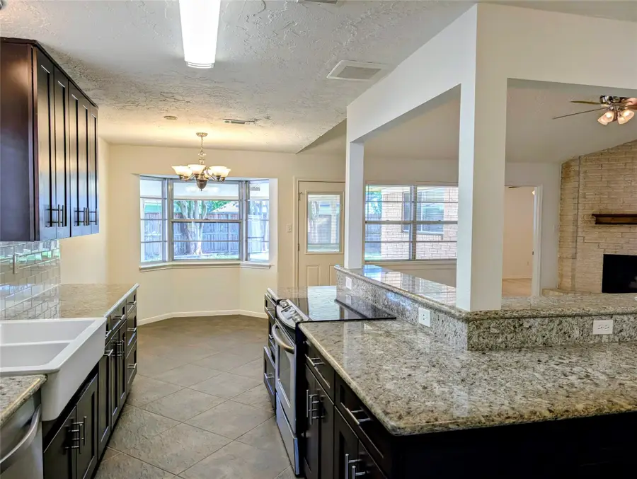 12214 Meadow Berry Drive, Meadows Place, TX 77477 - #3