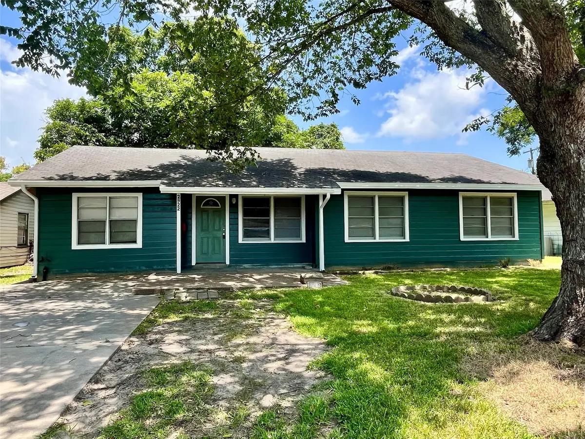 2922 Robinson Boulevard, Texas City, TX 77590 - #1
