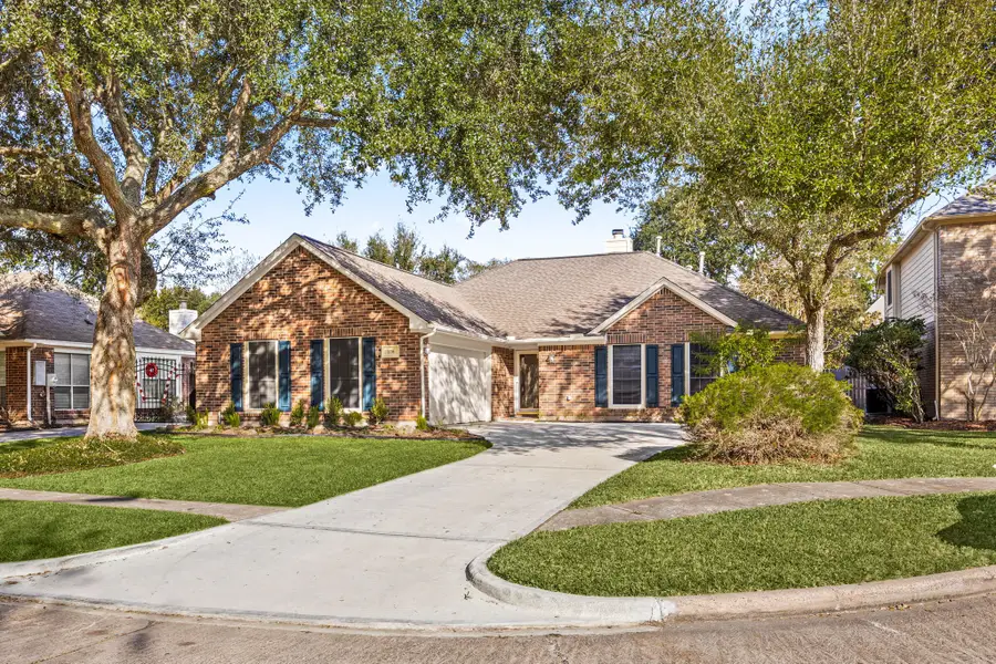 126 Rushton Circle, League City, TX 77573 - Image #2