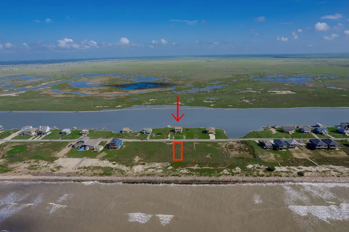 1064 Cr 230 Canal Drive, Sargent, TX 77414 - #1
