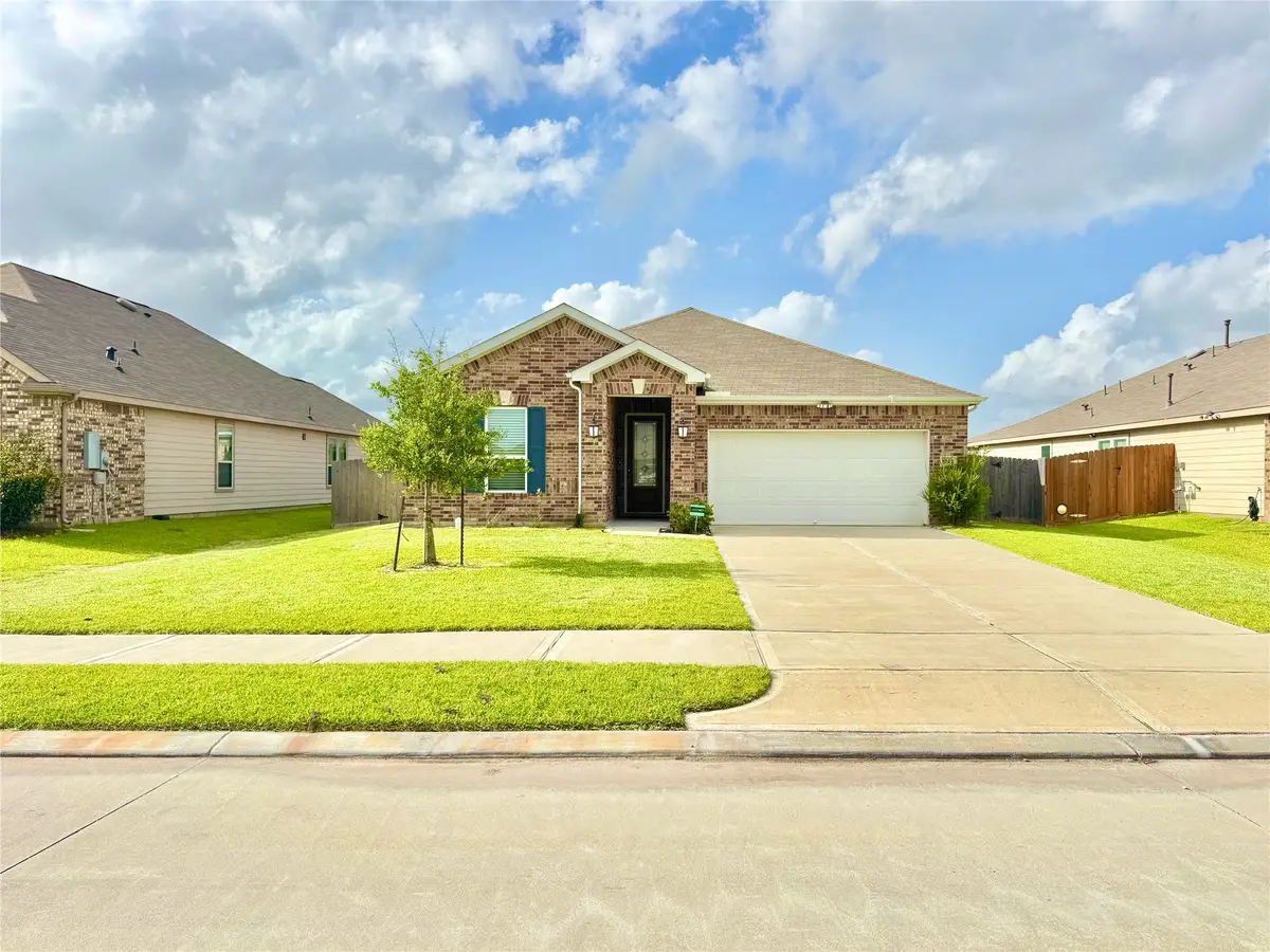 1023 Valley Crest Lane, La Marque, TX 77568 - #1