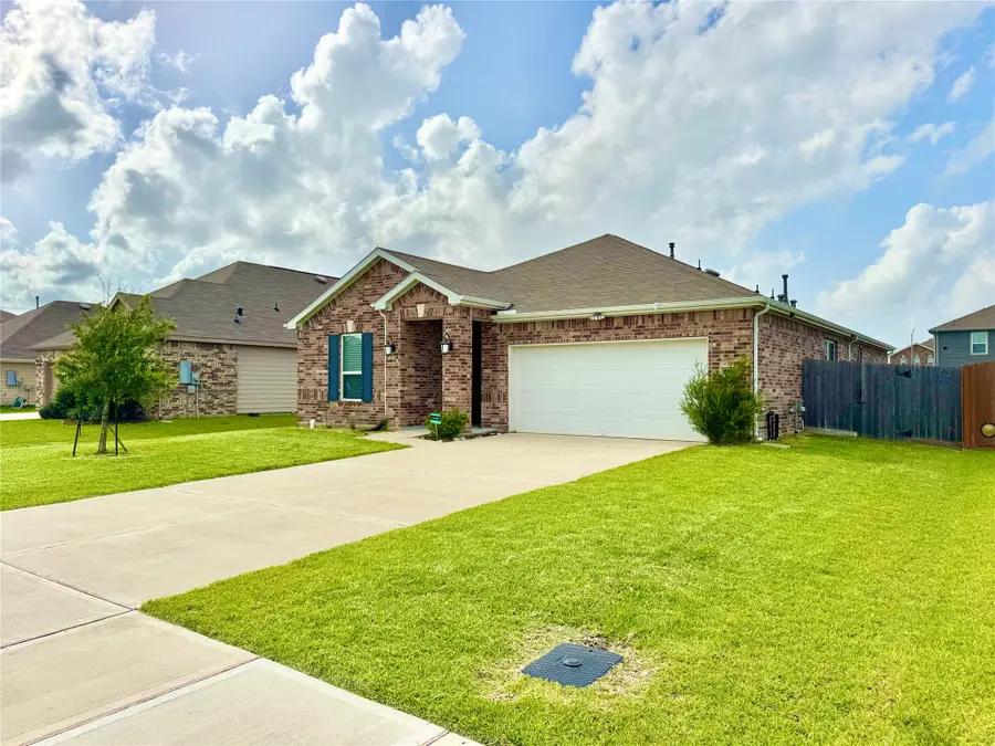1023 Valley Crest Lane, La Marque, TX 77568 - #3