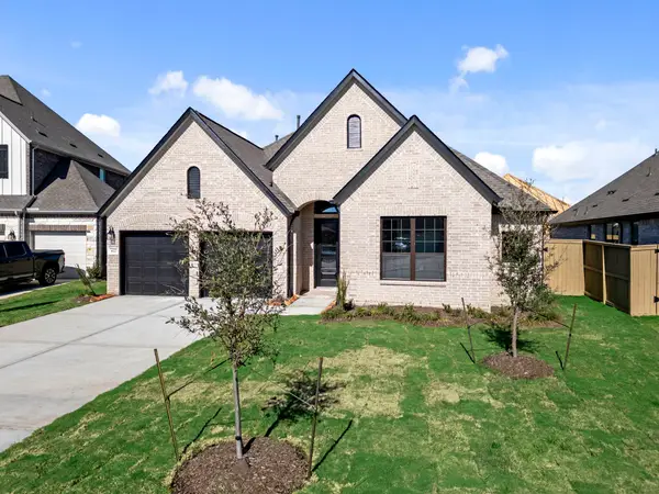 4122 Golden Bird Landing Court, League City, TX 77573