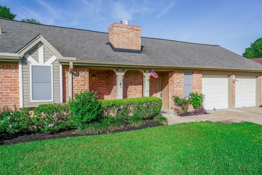 10639 Tenneta Drive, Houston, TX 77099 - Image #2