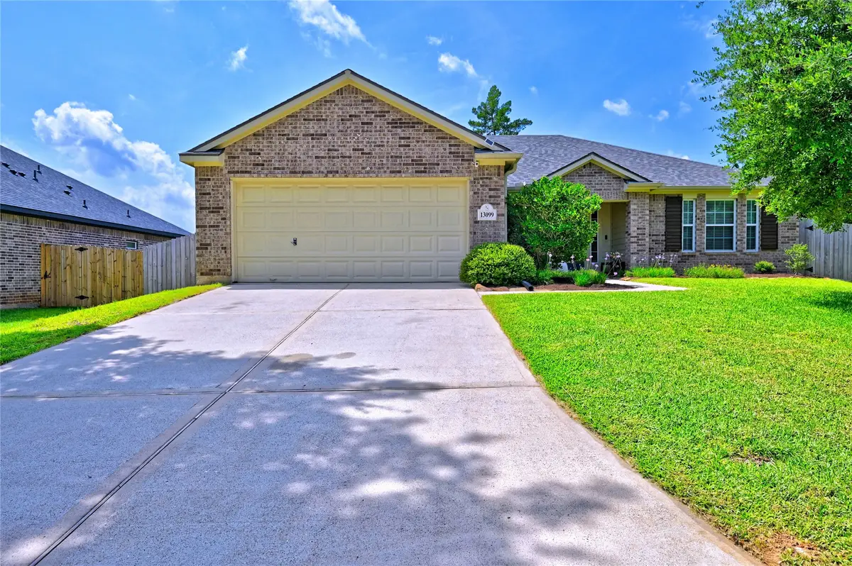 13099 Greenbriar, Willis, TX 77318 - #1