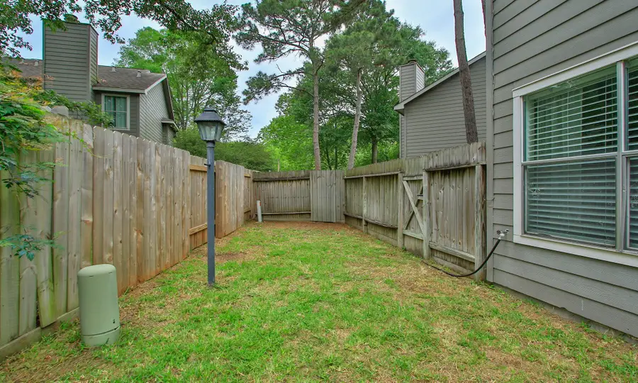 10 Jenny Wren Court, The Woodlands, TX 77382 - #2