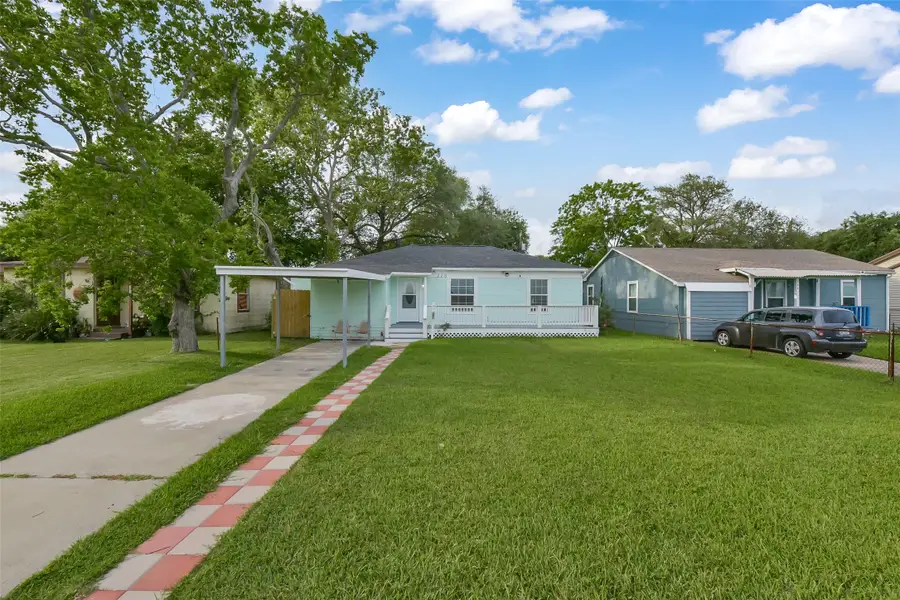 228 16th Avenue N, Texas City, TX 77590 - #3