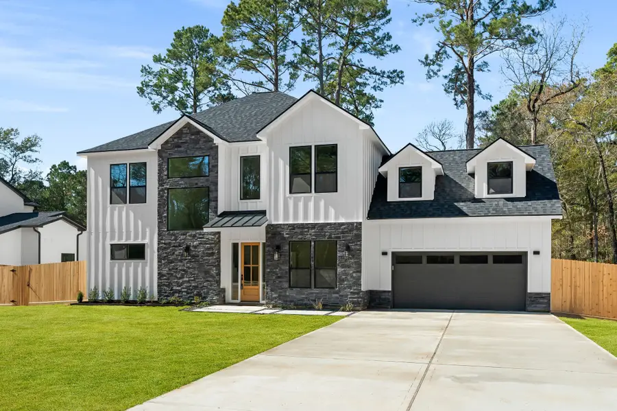 311 Mcdaniel Dr, Magnolia, TX 77354 - Image #2