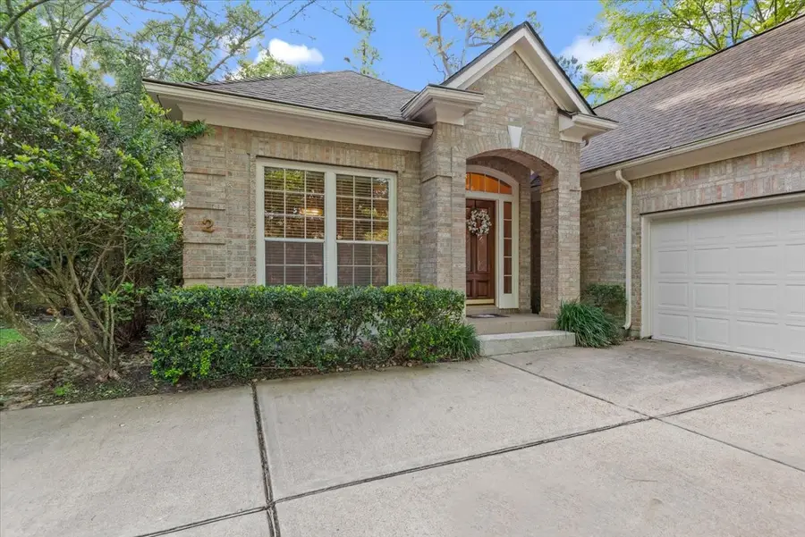 2 Mellow Wood Place, The Woodlands, TX 77381 - #2
