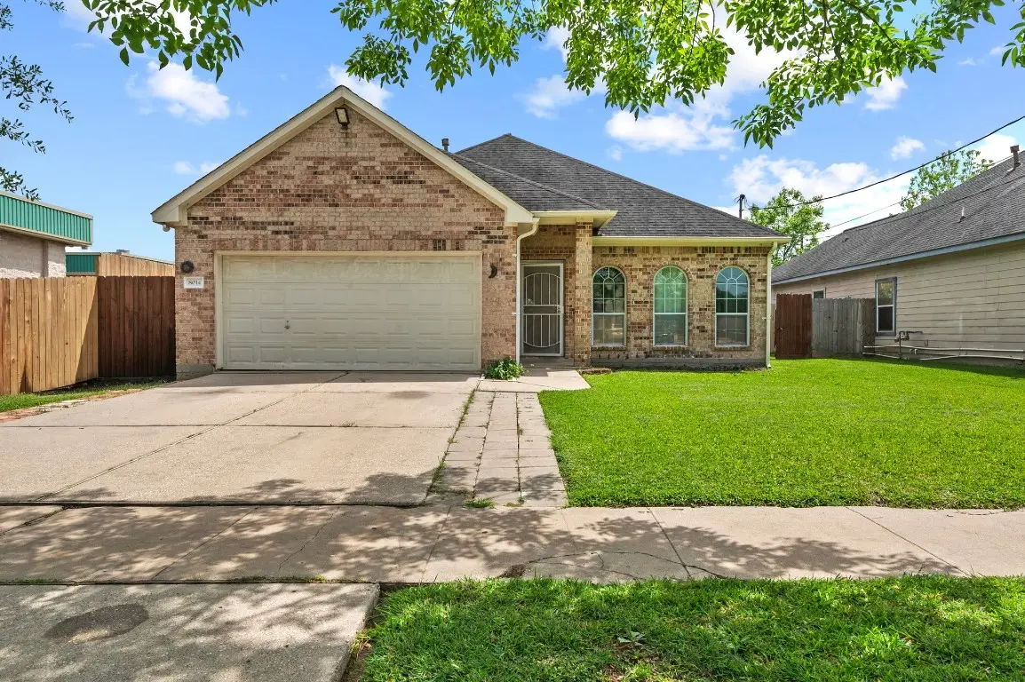 8014 Keller Street, Houston, TX 77012 - #1