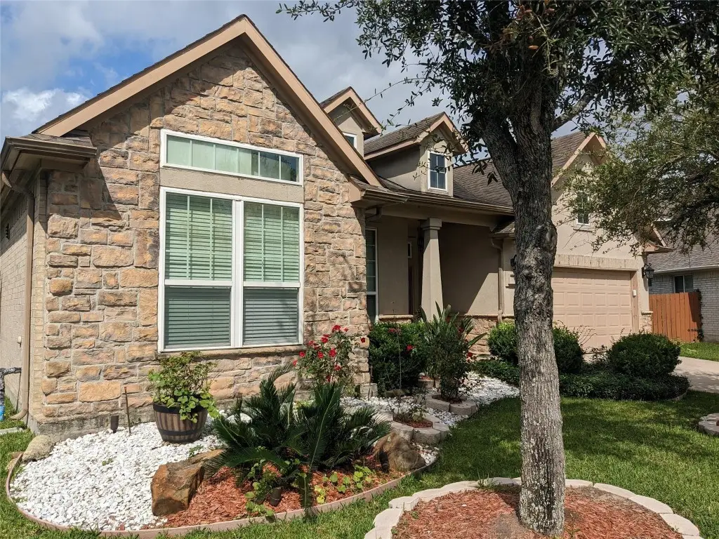 2714 White Falls Drive, Pearland, TX 77584 - #1